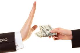 Korrupsiya – bu jamiyatni turli yo‘llar bilan iskanjaga oladigan daxshatli illatdir